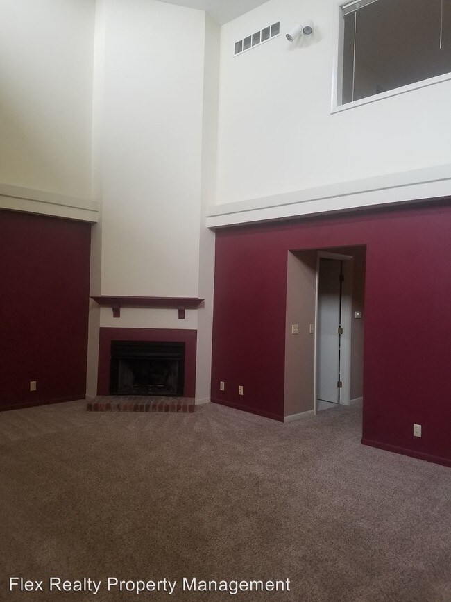 Foto del edificio - 1132 Bernath Pky