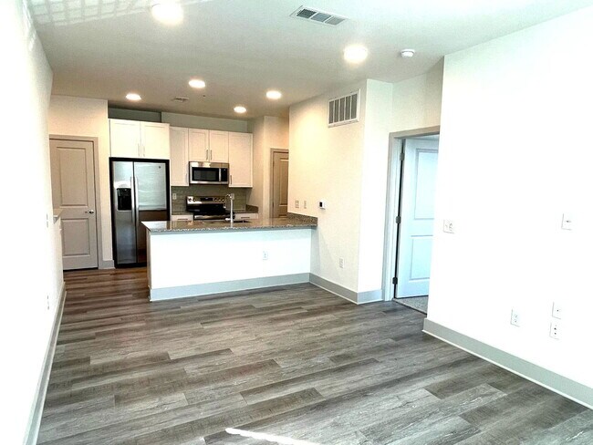 Foto del edificio - 2601 N Austin Ave