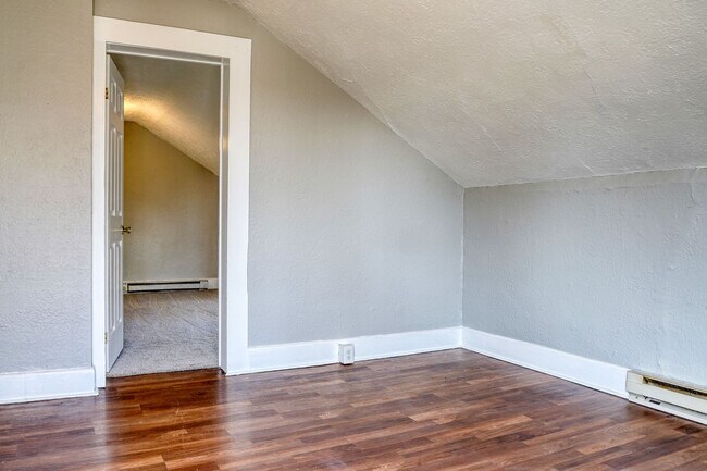 Building Photo - 1117 S.4th Street - FourEight