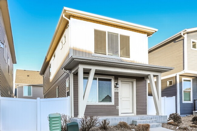 Building Photo - 4735 N Tower Dr