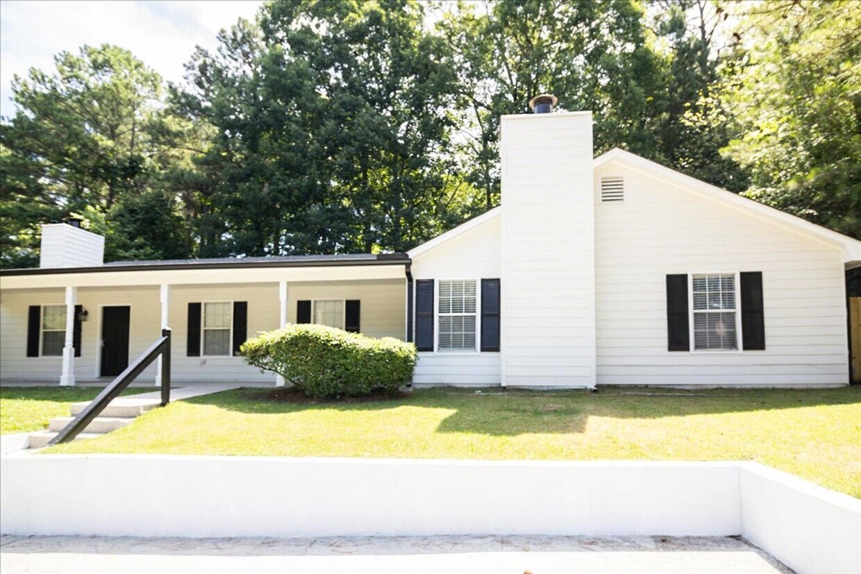 Foto principal - Newly Renovated 2bd/2ba Duplex Unit in Con...