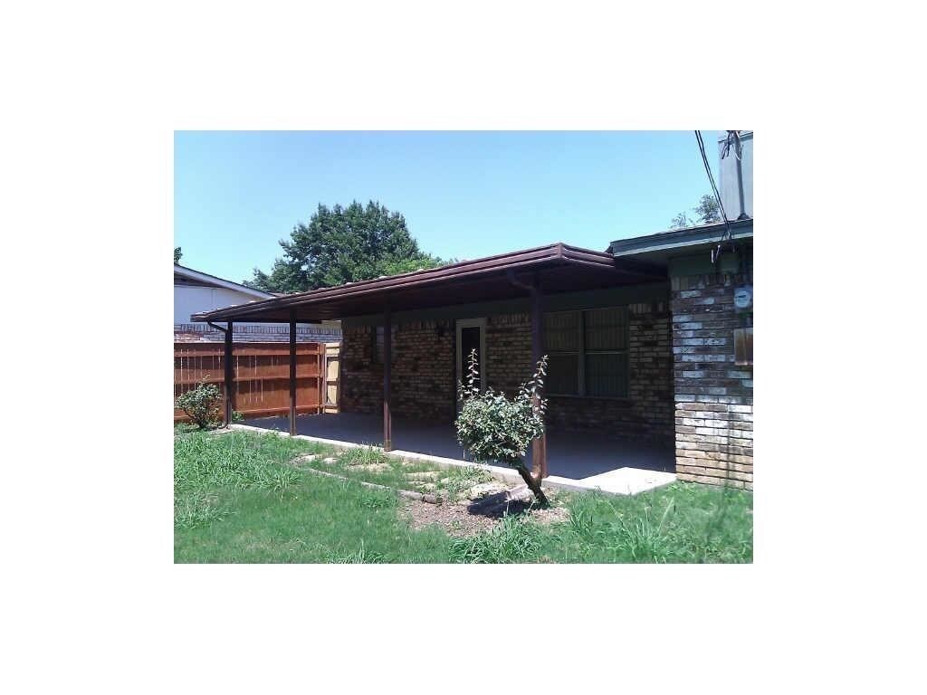 Building Photo - 200 Postwood Ct