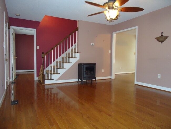 Building Photo - 805 Durango Ct