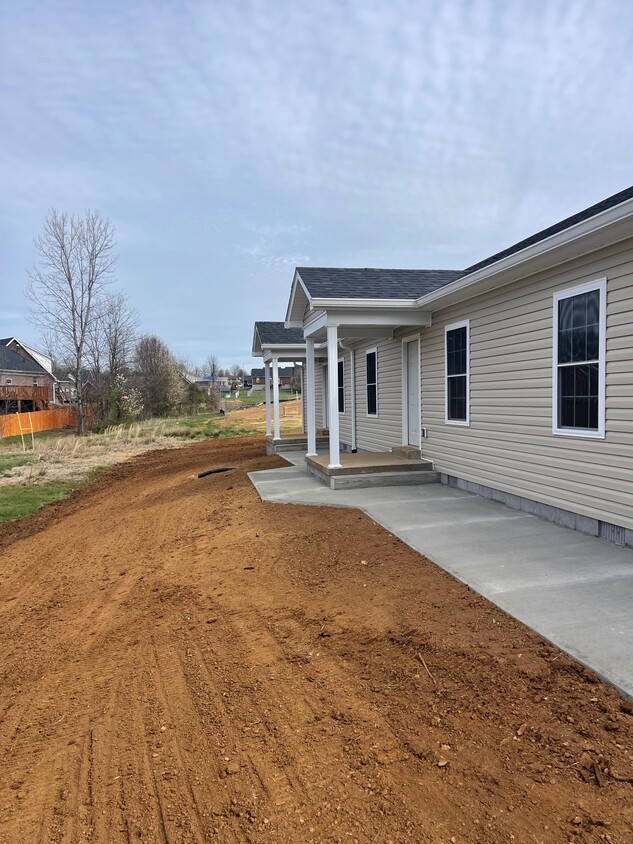 Foto principal - 303 Camptown Rd