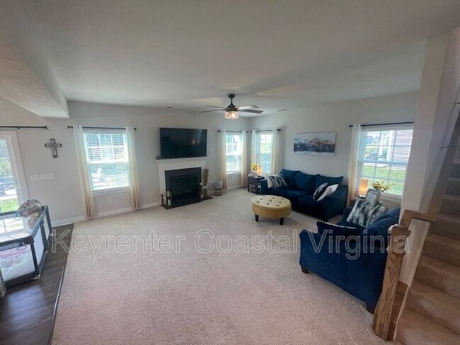 Building Photo - 928 Turner Landing Way