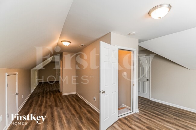 Building Photo - 164 Cool Creek Dr