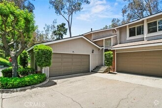 Building Photo - 6516 E Camino Vista