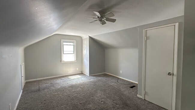 Foto del edificio - 11511 Bradwell Rd
