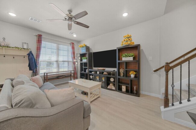 Building Photo - 12607 Taymouth Manor Dr