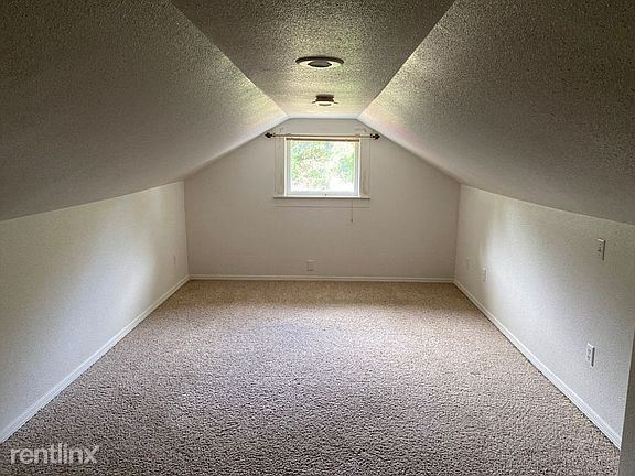 Building Photo - 2 br, 1 bath House - 1788 Maple St