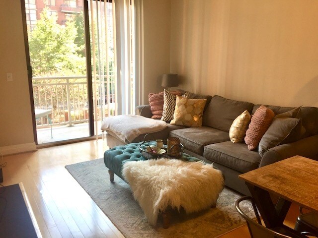 Foto principal - 1201 N Garfield St