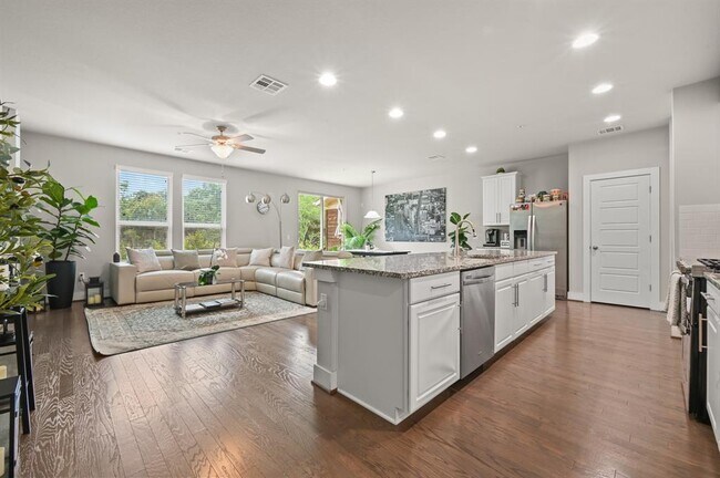 Building Photo - 311 Bridgeford Dr