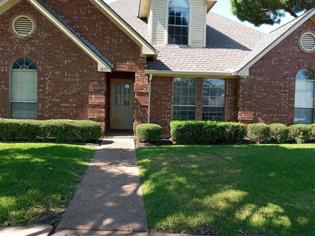 1815 Evergreen Ct, Grapevine, TX 76051 Room for Rent in Grapevine, TX