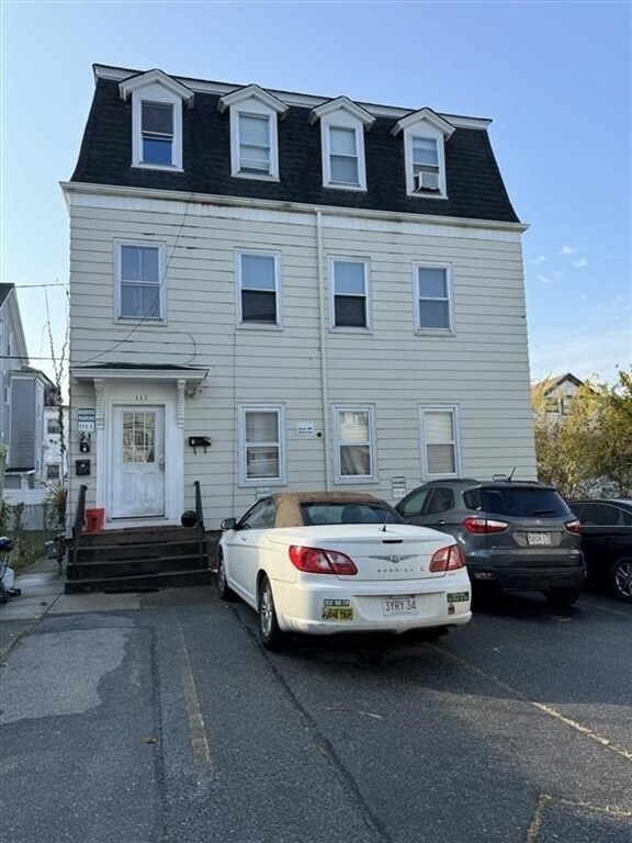 Primary Photo - 111 Park St
