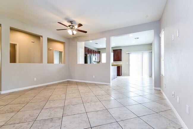 Building Photo - 3921 Red Trumpet Ct