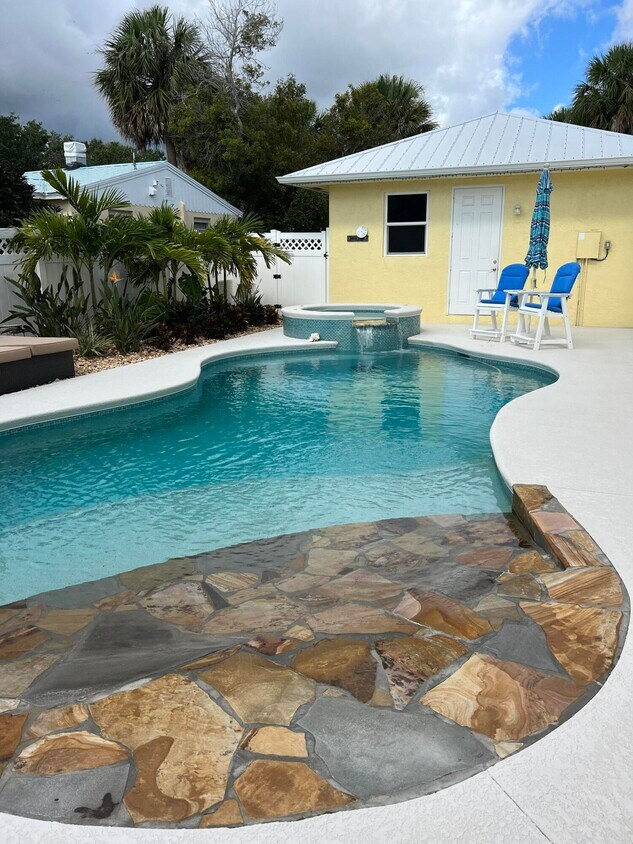 Foto principal - 11001 S Indian River Dr