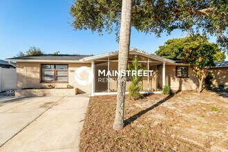 Building Photo - 3353 Trask Dr