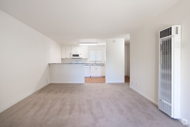 1HAB, 1BA - The Birmingham - Carrington Apartments