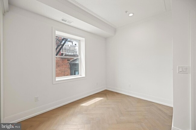 Foto del edificio - 1709 21st St NW