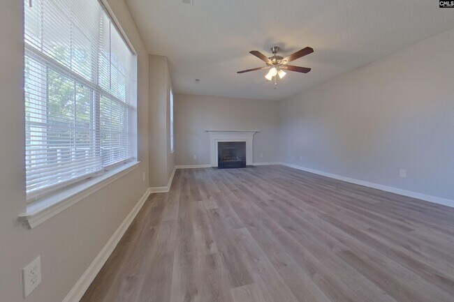 Foto del edificio - 13 Walnut Grove Way