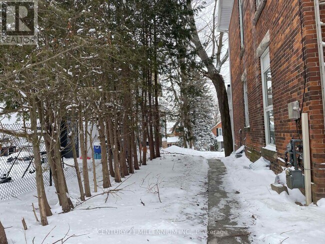 Photo du bâtiment - 206 Owen Sound St