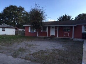 Building Photo - 4548 Chateau Rd
