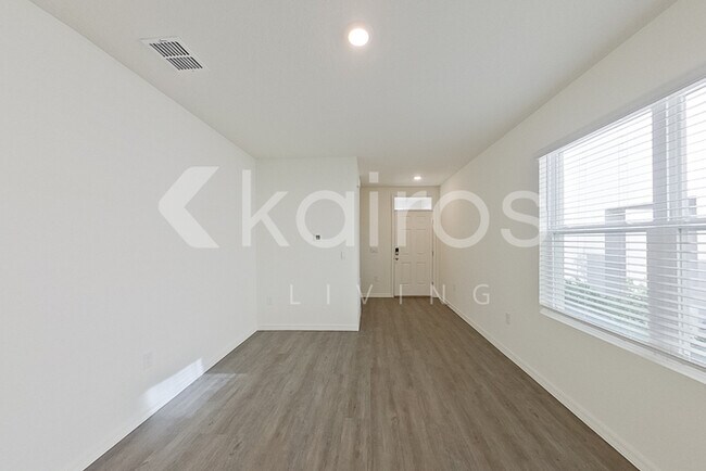 Foto del edificio - 32162 Katelin Cir