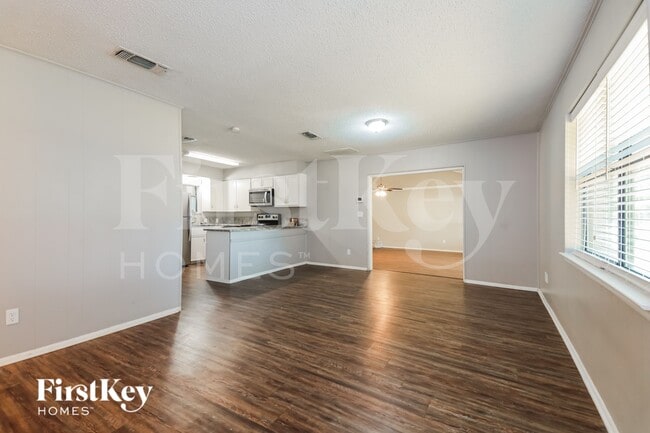 Building Photo - 2813 Silver Meadow Ln