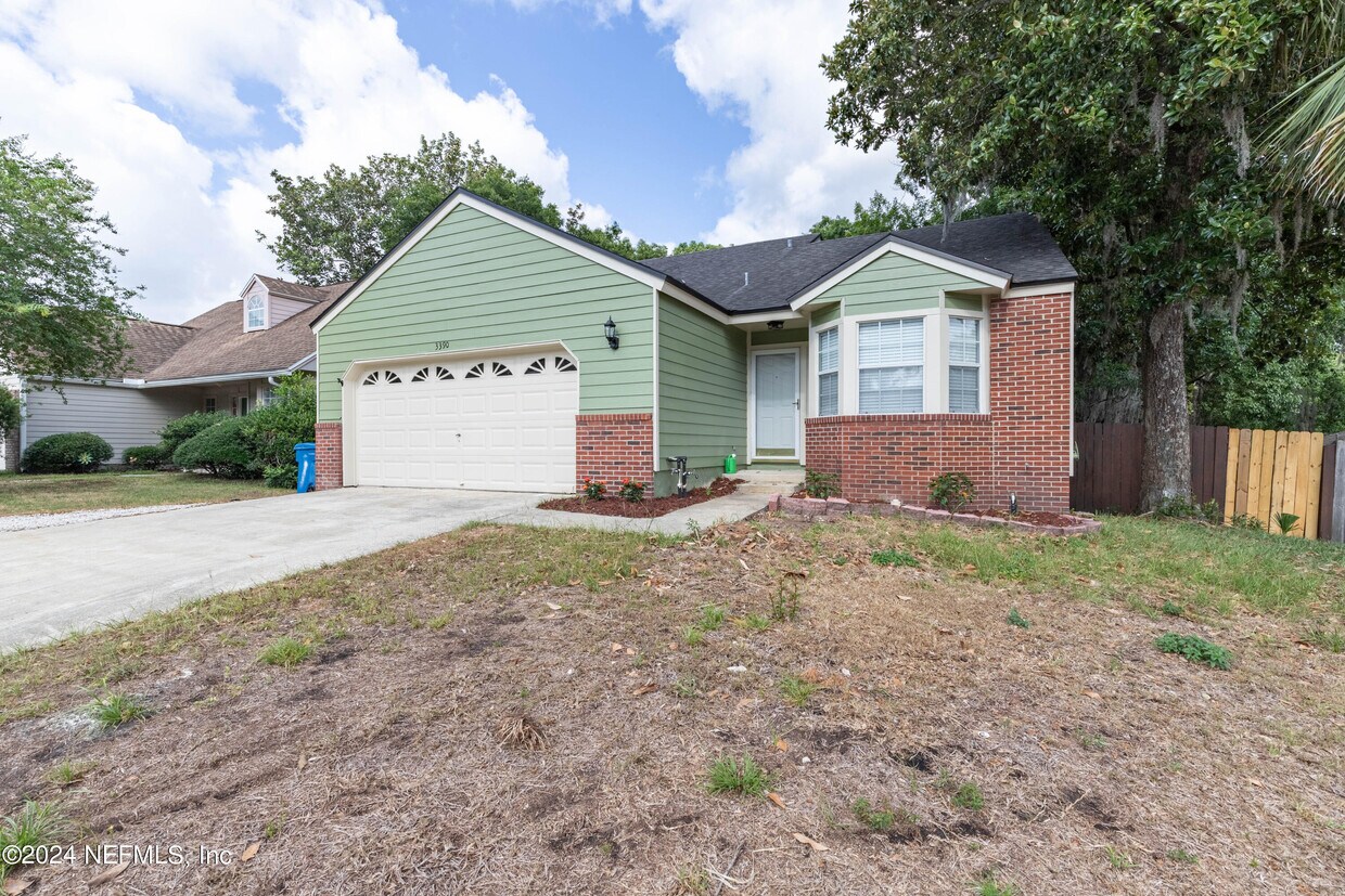 Primary Photo - 3390 Millcrest Pl