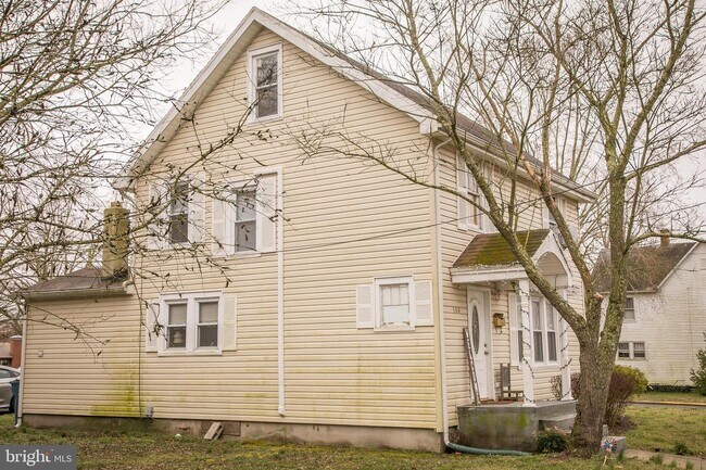 Foto del edificio - 164 Delaware Ave