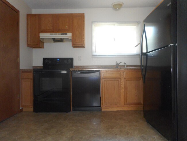 Foto del edificio - 1210 Robins Rd