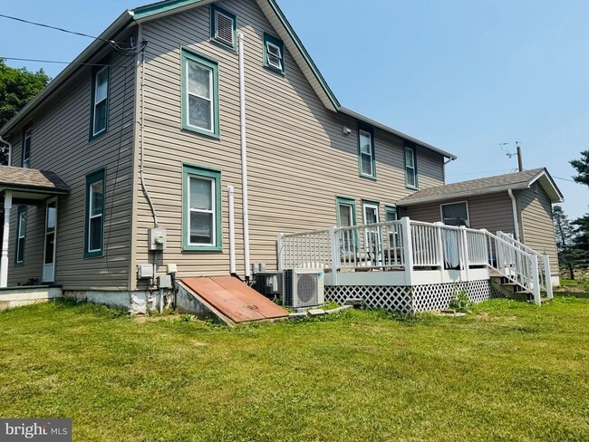 Foto del edificio - 1168 Calvert Rd