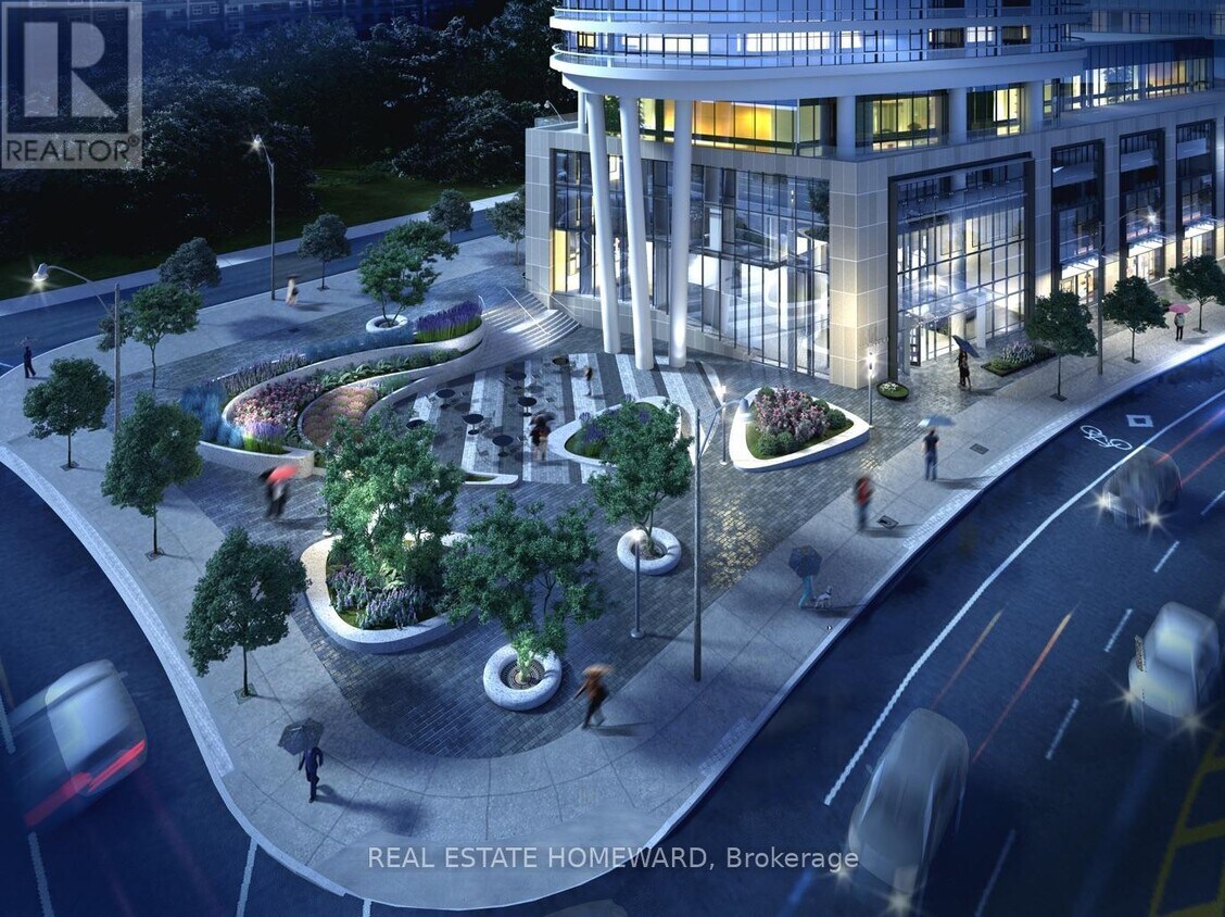 Building Photo - 585 Bloor St E