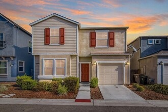 Building Photo - 461 Ashwick Loop