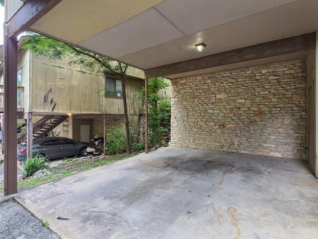 Building Photo - 3564 Ranch to Market Rd 2222