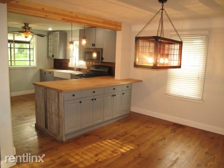 Building Photo - 4 br, 2 bath House - 3093 Indianwood Rd