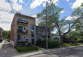 Building Photo - 6520 Av 27E