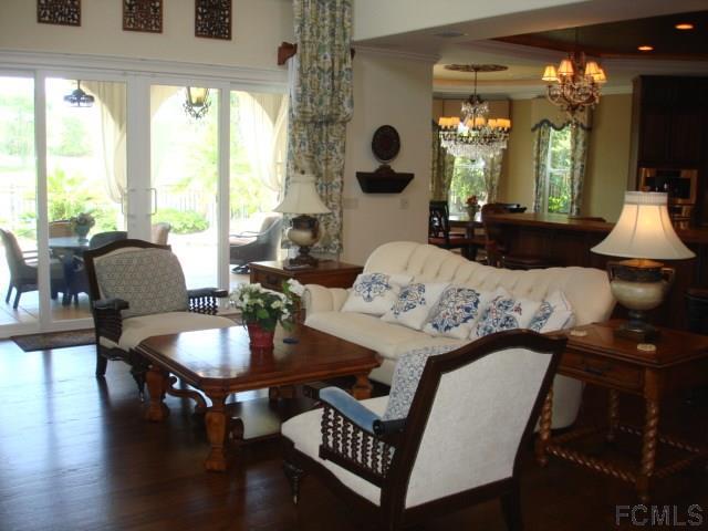 Building Photo - 606 Mahogany Run