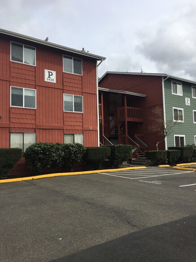 3438 I St NE Unit P303, Auburn, WA 98002 Condo for Rent in Auburn, WA