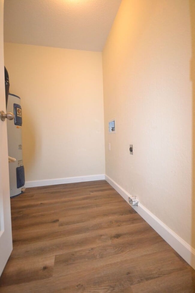 Foto del edificio - Bearcat Apartment