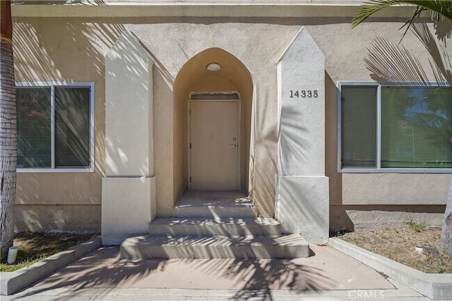 Foto del edificio - 14335 Hamlin St