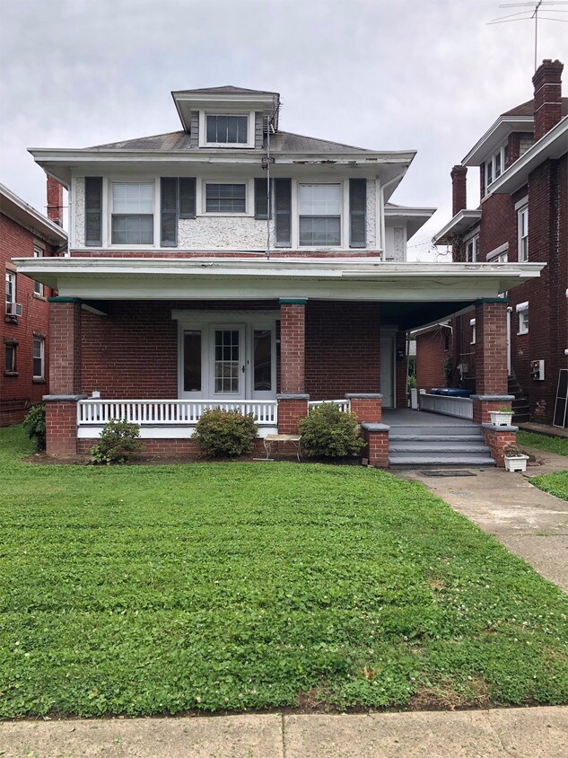 Primary Photo - 1115 8th St