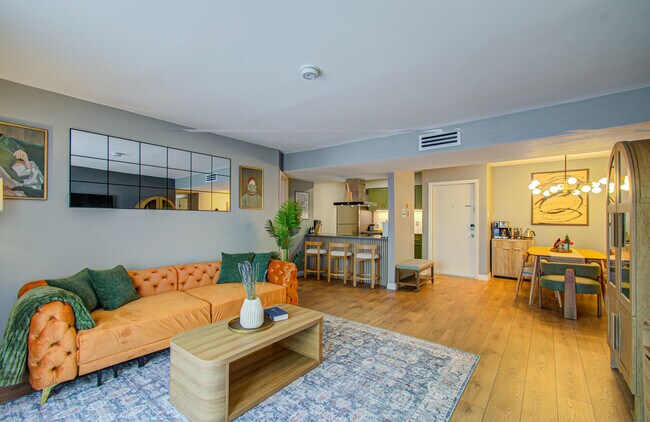 Building Photo - 8429 Hearth Dr