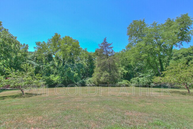 Foto del edificio - 3747 Westport Dr