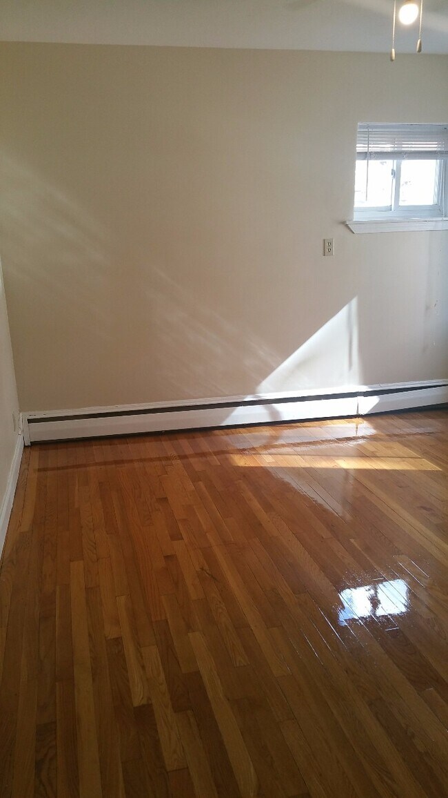 Foto del edificio - 2018 Commonwealth Ave