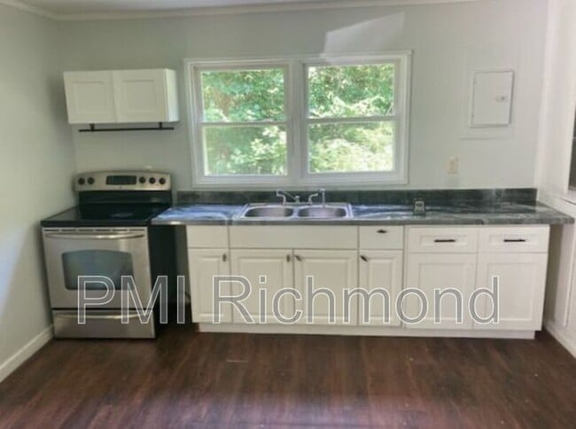 Building Photo - 13026 Hill Club Ln