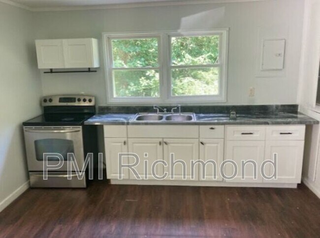 Foto del edificio - 13026 Hill Club Ln