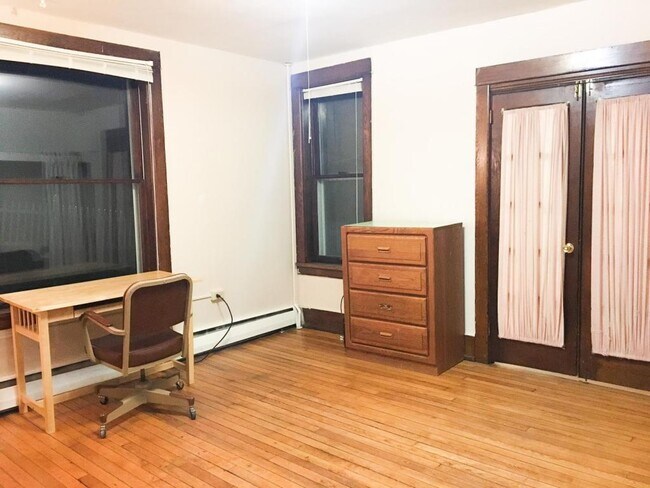Foto del edificio - 112-114 Schuyler Place Ithaca