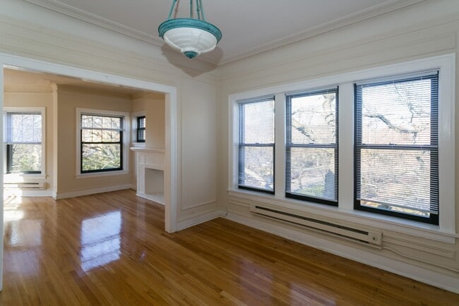 Foto del edificio - 1326 Oak Ave