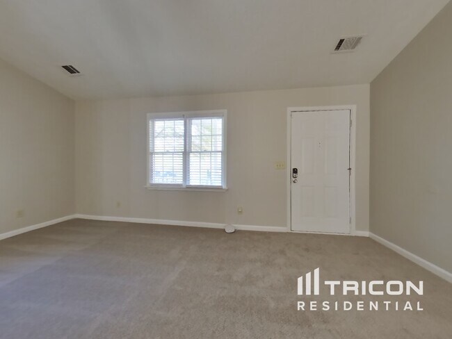 Building Photo - 3406 Owens Pass NW Kennesaw GA